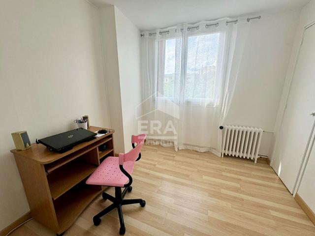 Location Appartement Rue de la Fontaine Couverte, Dammarie les Lys