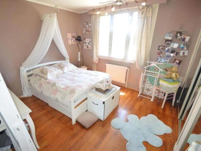 Location Appartement Rue de la Feyssine, Villeurbanne