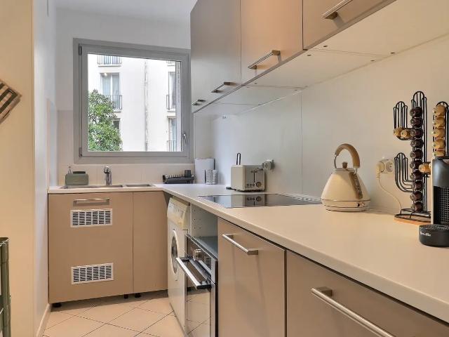 Location Appartement Rue de la Fédération, Paris