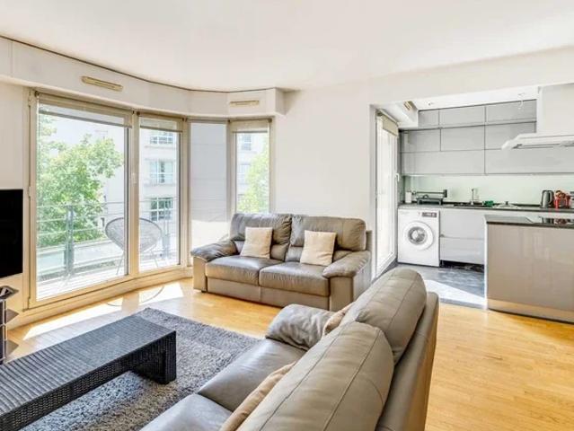 Location Appartement Rue de la Fédération, Paris