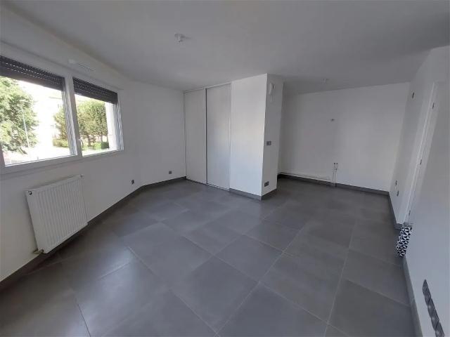 Location Appartement Rue de la Filature, Villeurbanne