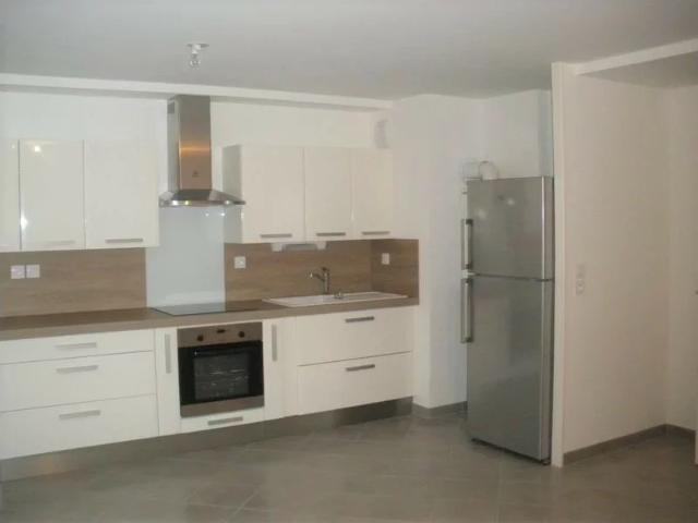 Location Appartement Rue de la Haye de Pan, Bruz