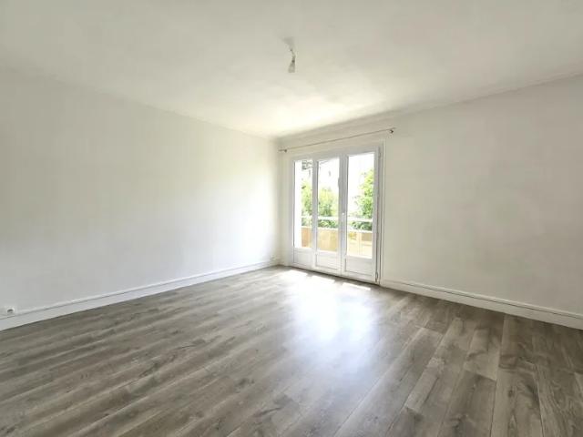 Location Appartement Rue de la Haie Vigné, Caen