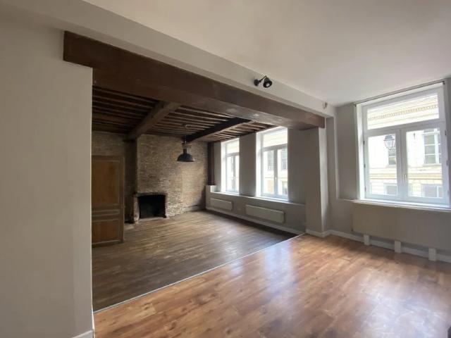Location Appartement Rue de la Halle, Lille