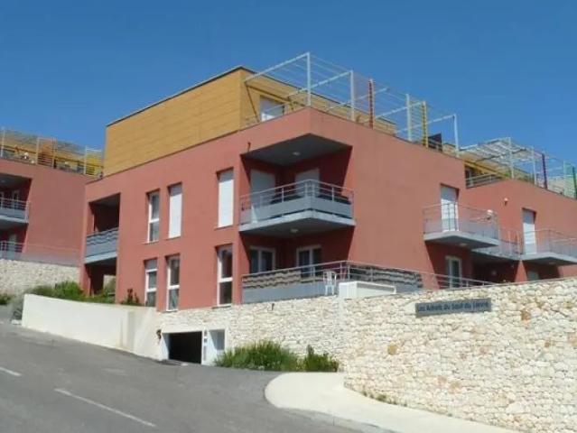 Location Appartement Rue de la Hase, Nîmes