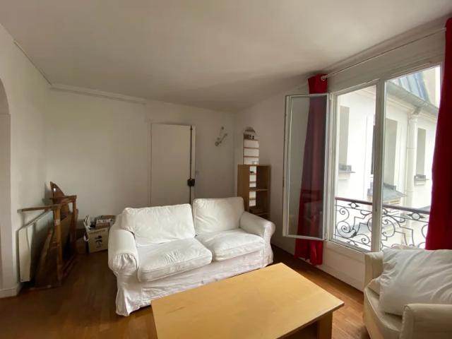 Location Appartement Rue de la Jonquière, Paris