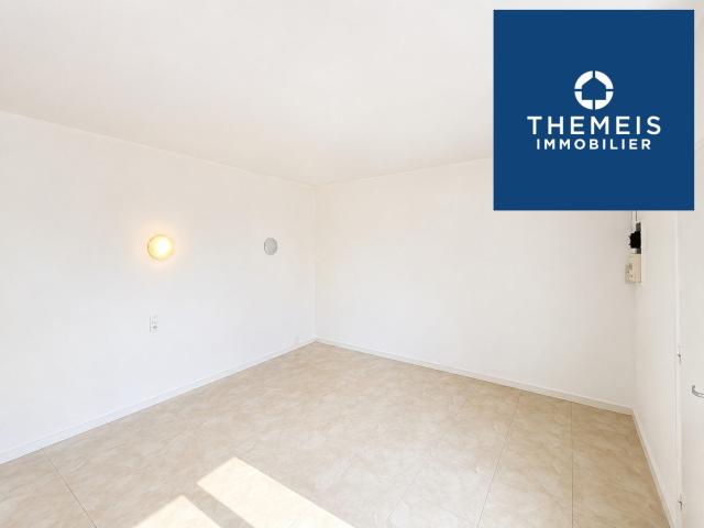 Location Appartement Rue de la Louvière, Rambouillet