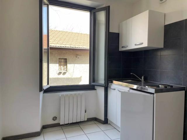 Location Appartement Rue de la Liberté, Fontaine
