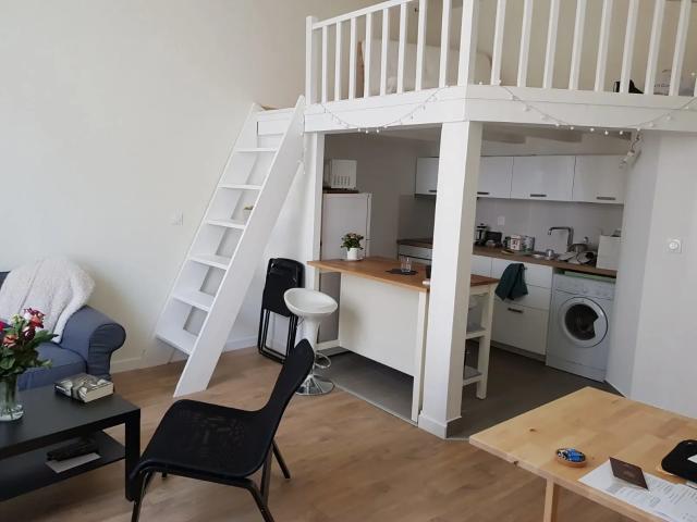 Location Appartement Rue de la Liberté, Grenoble