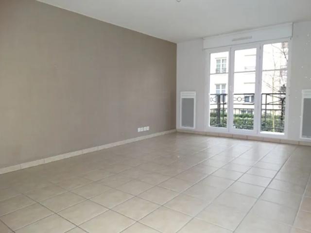 Location Appartement Rue de la Liberté, Mantes la Jolie