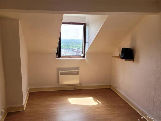 Location Appartement Rue de la Liberté, Suresnes