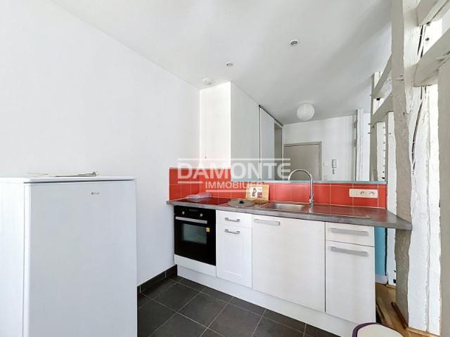 Location Appartement Rue de la Monnaie, Troyes