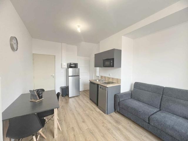 Location Appartement Rue de la Montat, Saint Étienne
