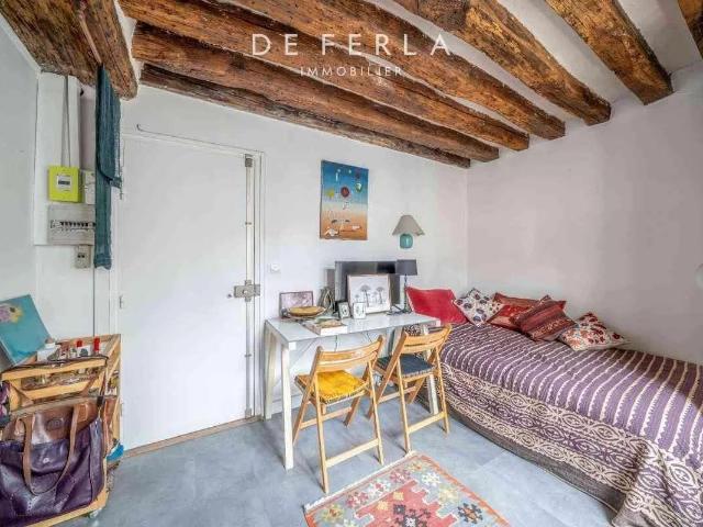 Location Appartement Rue de la Montagne Sainte Geneviève, Paris
