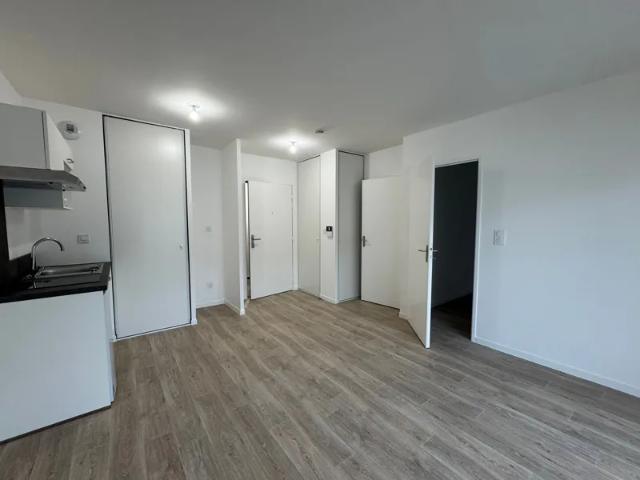 Location Appartement Rue de la Montjoie, Saran