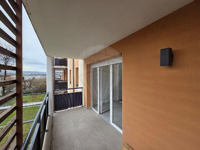 Location Appartement Rue de la Mairie, Jassans Riottier