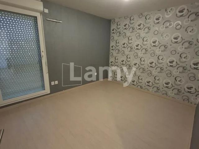 Location Appartement Rue de la Mare Huguet, Rosny sous Bois