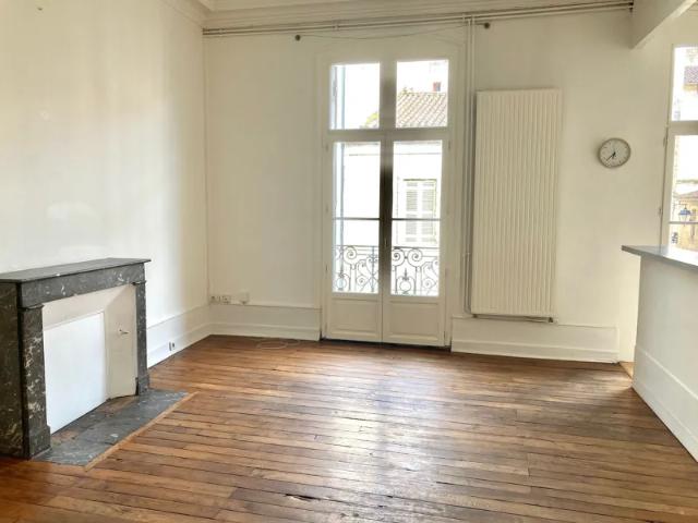 Location Appartement Rue de la Miséricorde, Périgueux
