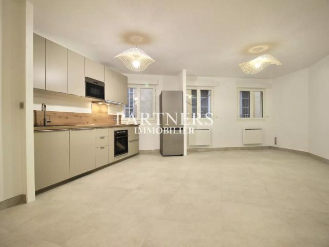 Location Appartement Rue de la Mule Noire, Aix en Provence