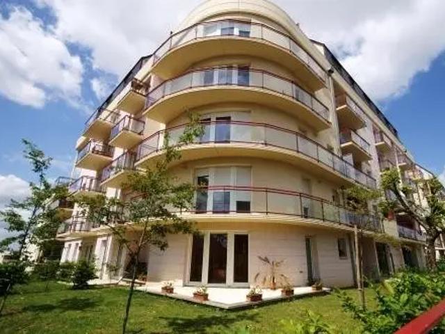 Location Appartement Rue de la Solitude, Le Mans
