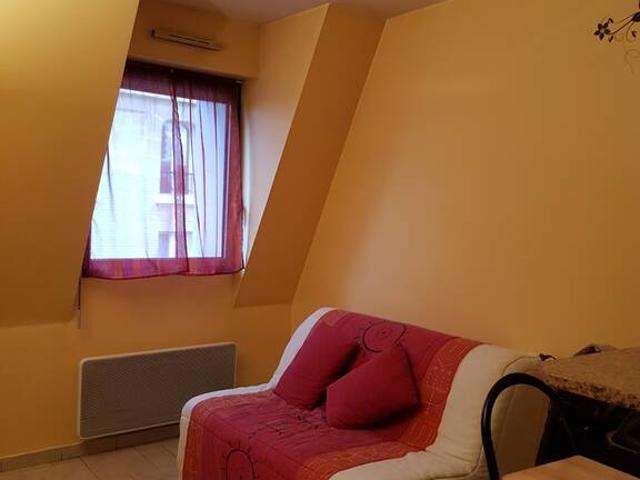Location Appartement Rue de la Santé, Paris