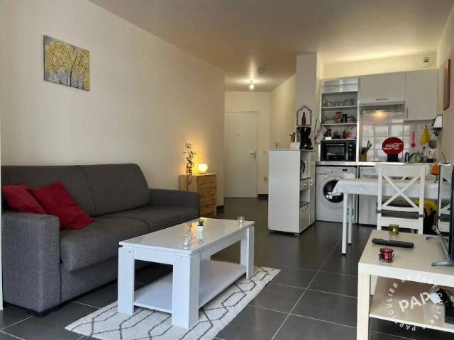 Location Appartement Rue de la Santé, Paris