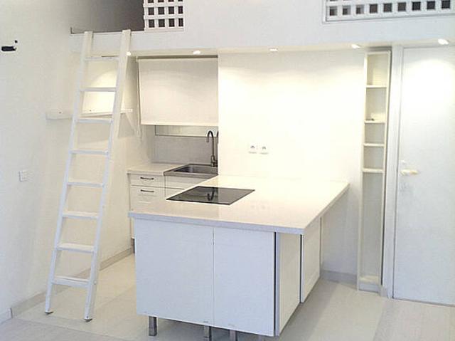 Location Appartement Rue de la Santé, Paris