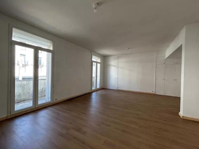 Location Appartement Rue de la Scellerie, Tours