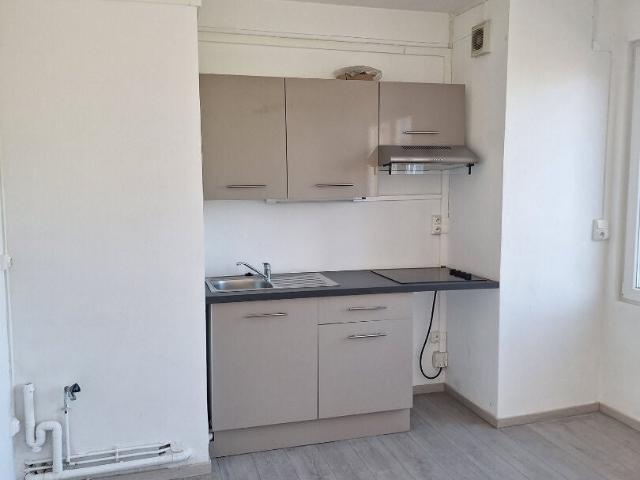 Location Appartement Rue de la Poste, Valenciennes
