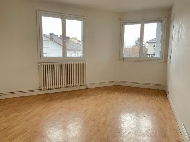 Location Appartement Chemin de Veyrières, Naucelles