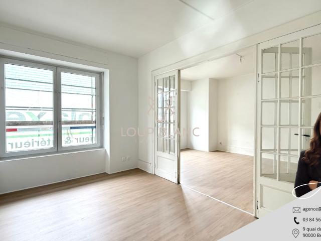 Location Appartement Rue de la Paix, Éloie