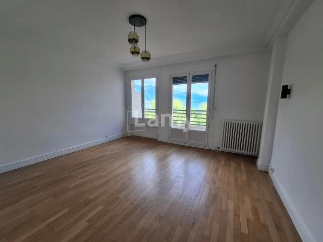 Location Appartement Rue de la Préfecture, Annecy