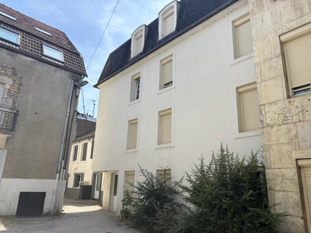 Location Appartement Rue de la Préfecture, Dijon