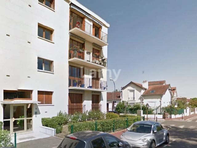 Location Appartement Rue de la Procession, Le Mesnil le Roi