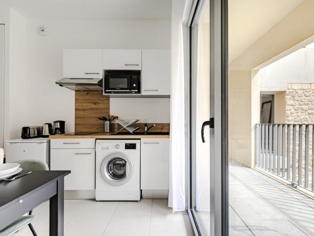 Location Appartement Rue de la Rotonde, Bordeaux
