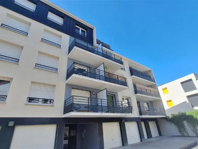 Location Appartement Rue de la Rotonde, Clermont Ferrand