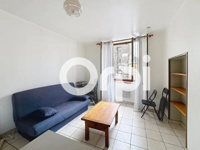 Location Appartement Rue de la Rollandie, Saint Flour