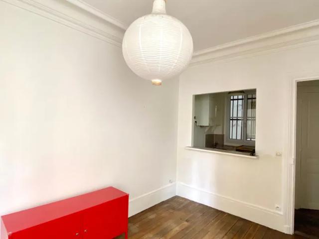 Location Appartement Rue de la Roquette, Paris