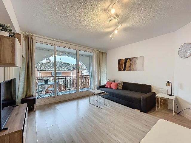Location Appartement Rue de la Reine, Agen