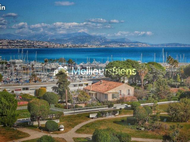 Location Appartement Rue de la République, Antibes
