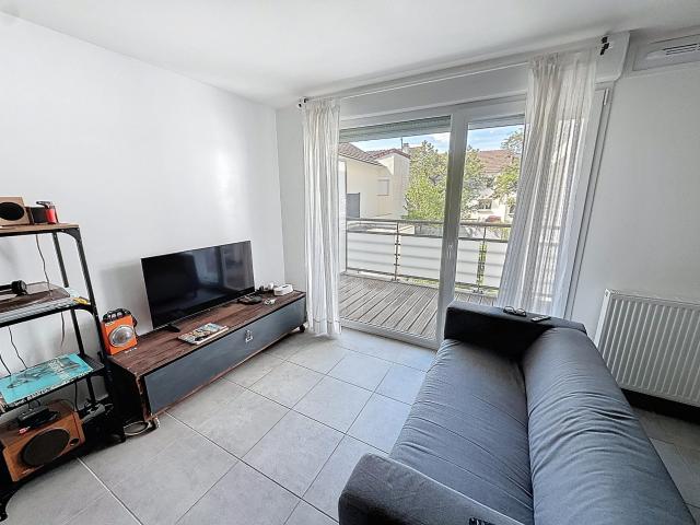 Location Appartement Rue de la République, Chennevières sur Marne