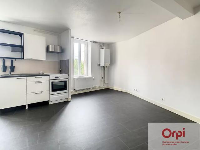 Location Appartement Rue de la République, Commentry