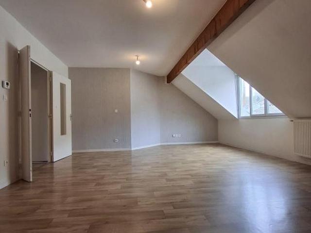 Location Appartement Rue de la République, La Tour du Pin