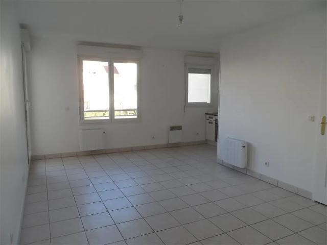 Location Appartement Rue de la République, Mainvilliers