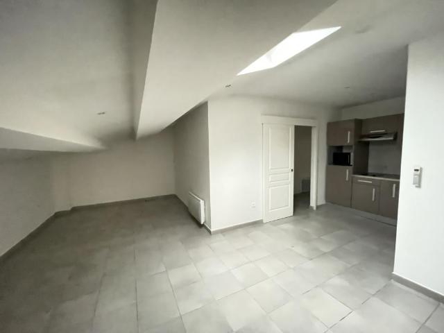 Location Appartement Rue de la République, Marseille