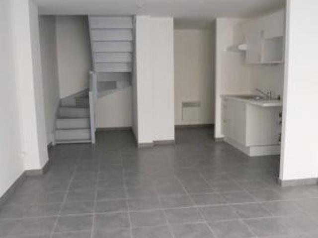 Location Appartement Rue de la République, Meyzieu