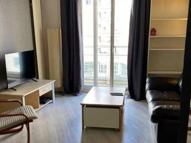 Location Appartement Rue de la République, Puteaux