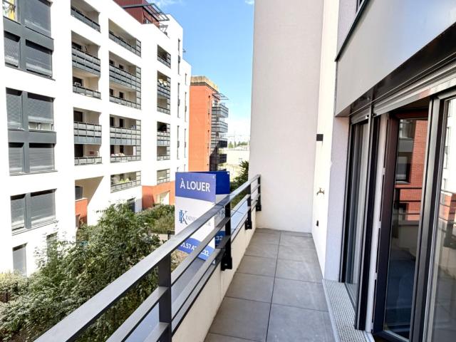 Location Appartement Rue de la République, Romainville