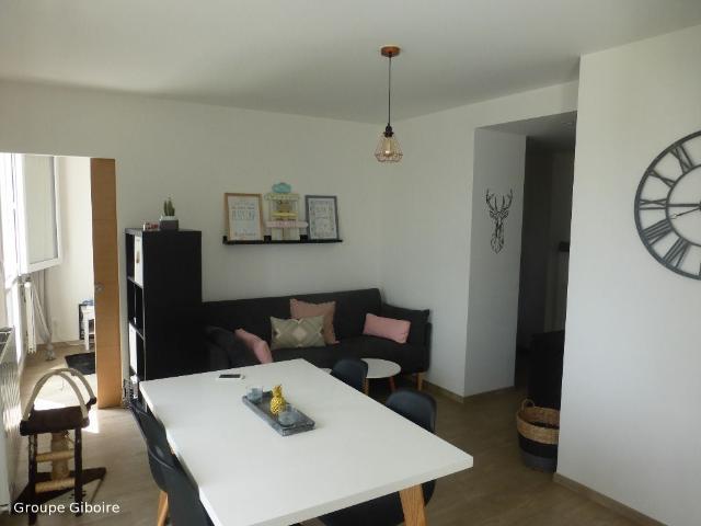 Location Appartement Rue de la Taurellerie, Rennes