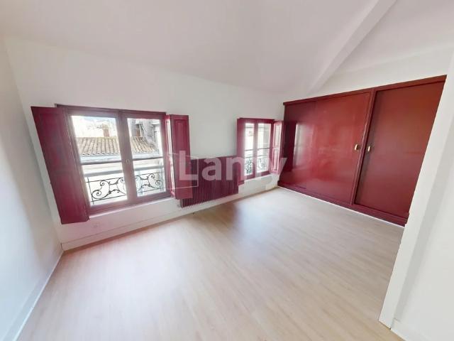 Location Appartement Rue de la Verrerie, Bordeaux